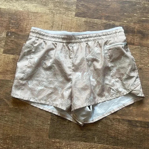 Reebok Cream Colored Shorts - Picture 1 of 1